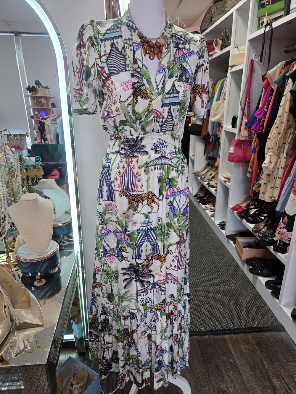 Vilagallo White Maxi Dress with Multicolor Tropical and Safari Print